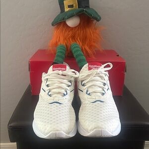 Reebok Off White and Blue shoes men’s 7/women’s 9